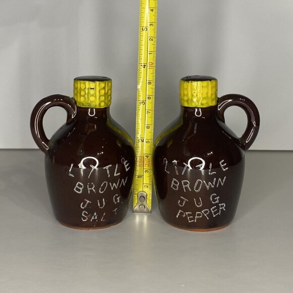 Little Brown Jug Salt & Pepper Shakers, Vintage - Picture 2 of 7
